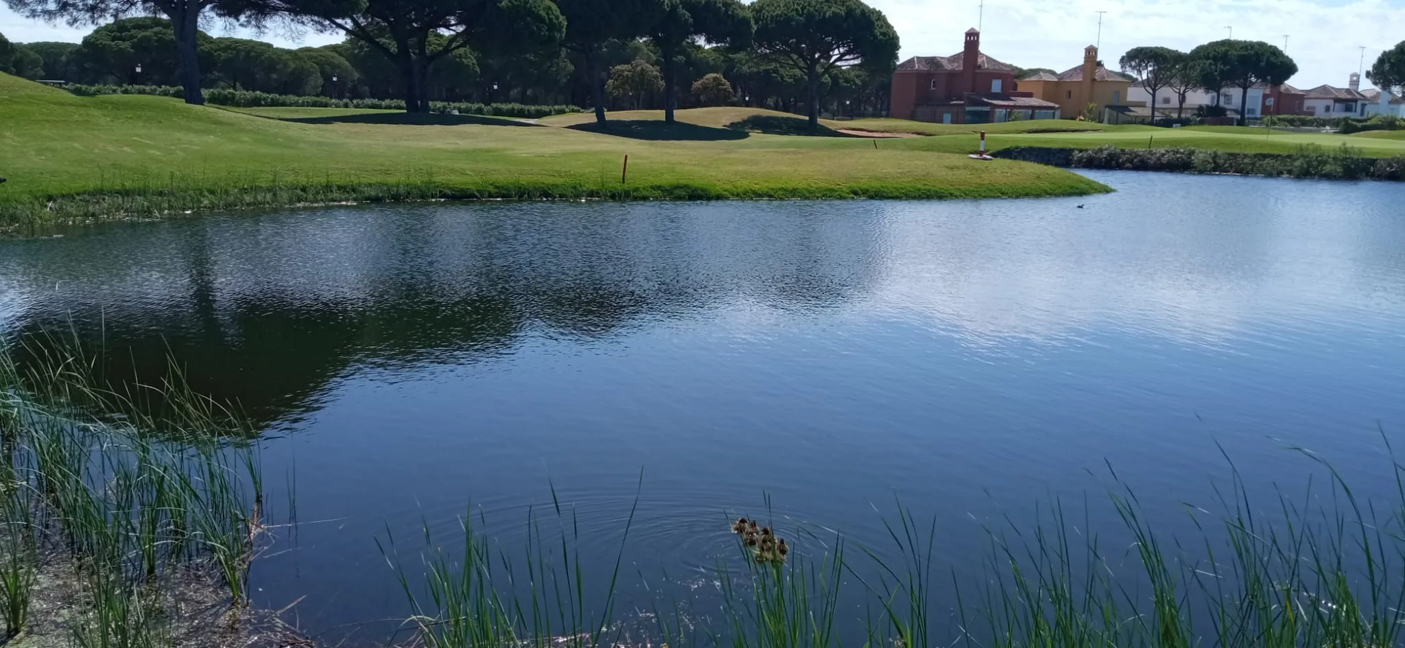 El recorrido de golf que enamora en la costa de Cádiz